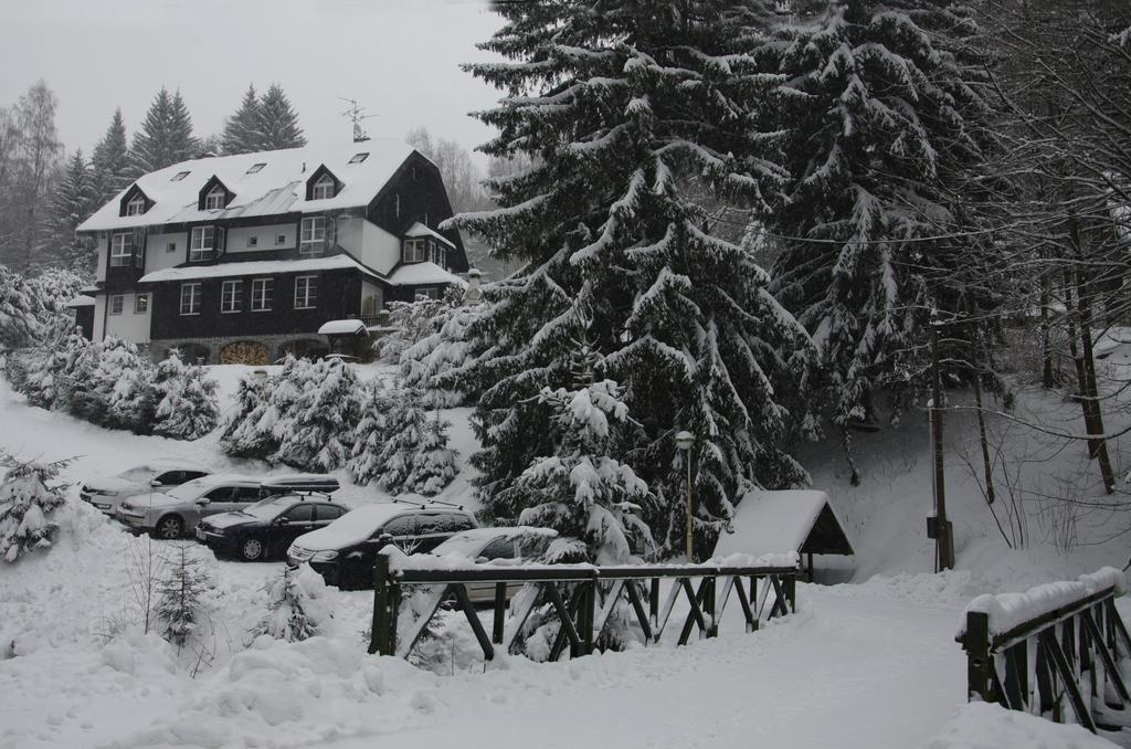Hotel Konsel Říčky 외부 사진