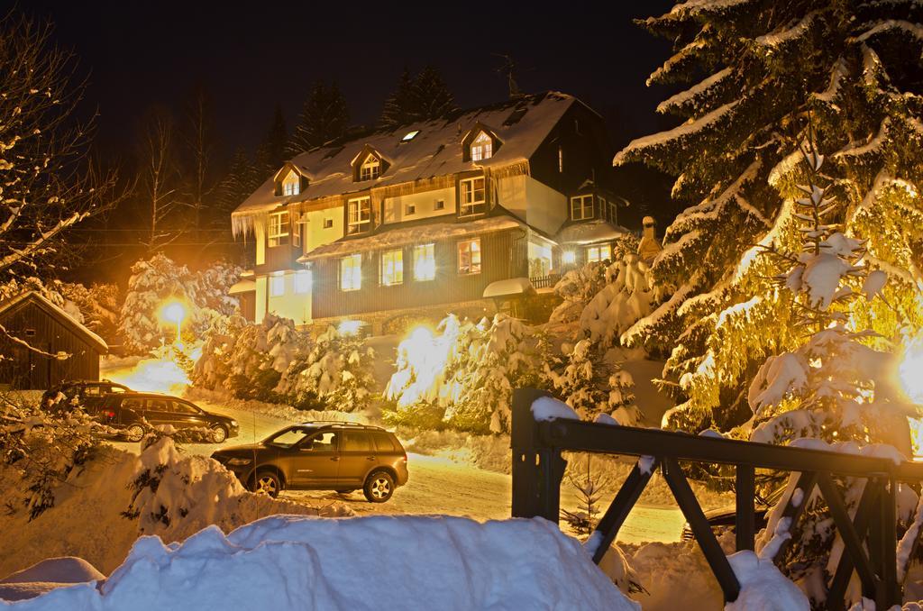 Hotel Konsel Říčky 외부 사진