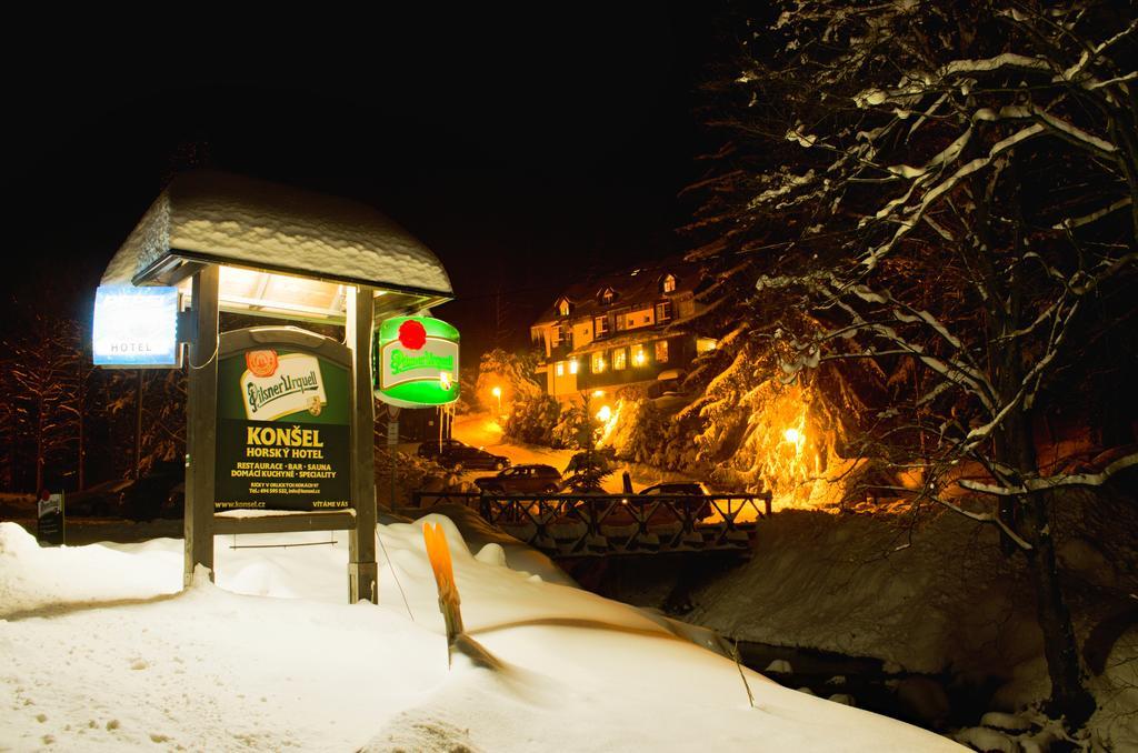 Hotel Konsel Říčky 외부 사진